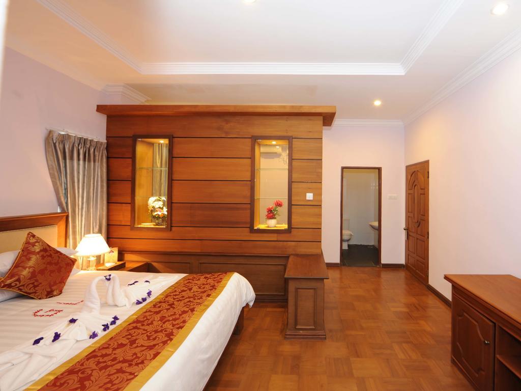The Golden Lake Hotel Naypyidaw Dış mekan fotoğraf